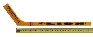 LION H30M Plastová hokejka mini 30 cm žlutá